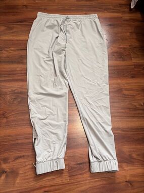 ZYIA Light Gray Active Jogger